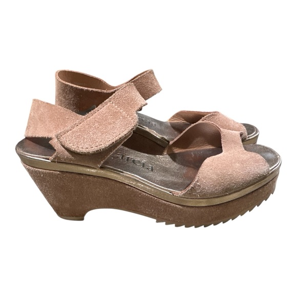 Pedro Garcia Fama Platform Suede Wedge Sandal, Size 39 (US 8) - Picture 3 of 9